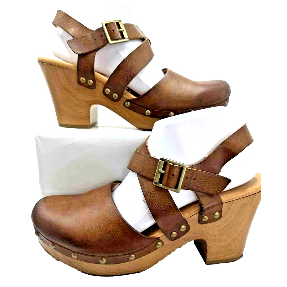 Korks Women's 10 Brown Heels 

Platform Block Close toe Slingback Wooden Clogs